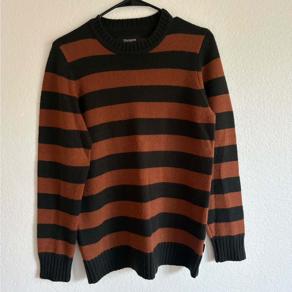 Brixton Men's Black and Brown Striped Crewneck Sweater